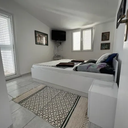 公寓 Emko Apartmens 维尔