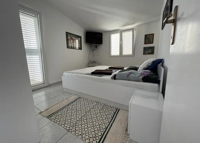 公寓 Emko Apartmens 维尔