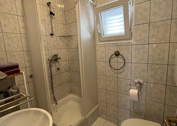 Emko Apartmens 维尔
